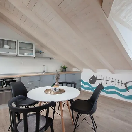 Seafront Center Fyaka Макарска