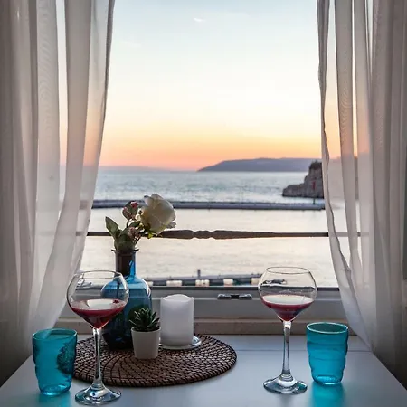 Seafront Center Fyaka Apartman