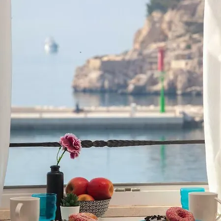 Seafront Center Fyaka Apartman Makarska