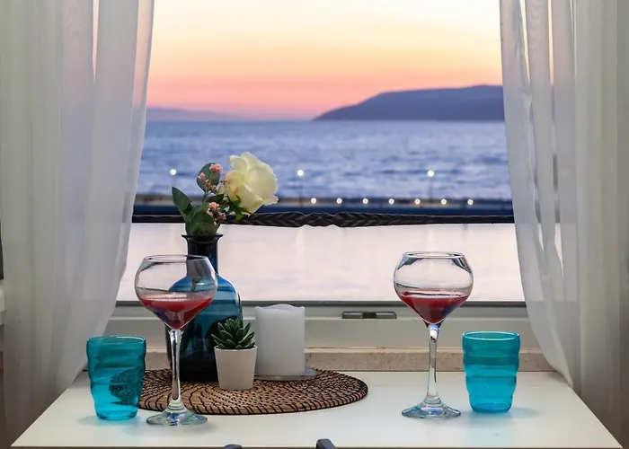 Apartment Seafront Center Fyaka