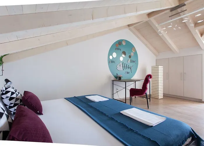 Seafront Center Fyaka